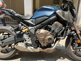 Honda CB 650 2023 CB650R-thumb-2
