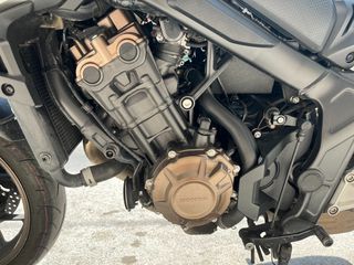 Honda CB 650 2023 CB650R-thumb-3
