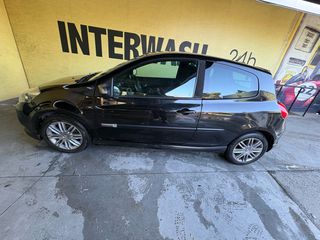 Renault Clio 2010 gt-thumb-2