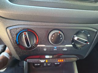 Hyundai i 20 2015 1.2 INTRO EDITION-thumb-18