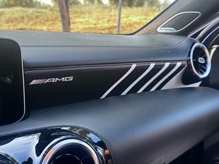 Mercedes-Benz A 35 AMG 2018 AMG/EDITION-4MATIC/SUNROOF-thumb-47
