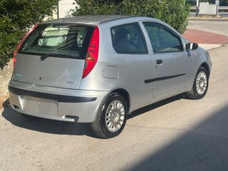 Fiat Punto 2002-thumb-3