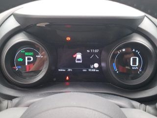 Toyota Yaris Cross 2022 4X4! 1,5 HYBRID 116h Dynamic AWD-i-thumb-19