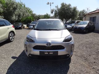 Toyota Yaris Cross 2022 4X4! 1,5 HYBRID 116h Dynamic AWD-i-thumb-1