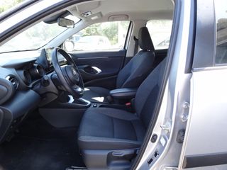 Toyota Yaris Cross 2022 4X4! 1,5 HYBRID 116h Dynamic AWD-i-thumb-11