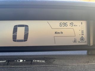 Citroen C4 2008-thumb-4