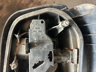VW POLO ‘94-‘99 / ΠΙΣΩ ΔΕΞΙ ΦΑΝΑΡΙ (λίγο ραγισμένο)-thumb-3