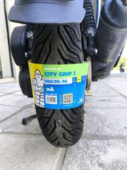 Piaggio Beverly 300i 2018 ABS-thumb-7