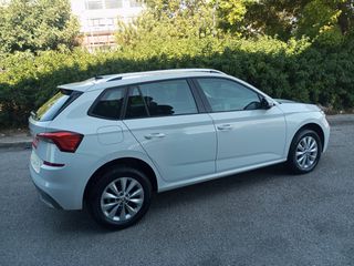 Skoda Kamiq 2022 1.0 TGI G-TEC AMBITION-thumb-11