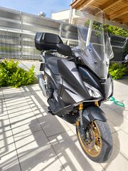 Honda Forza 750 2024