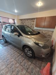 Renault Scenic 2011