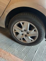 Renault Scenic 2011-thumb-7