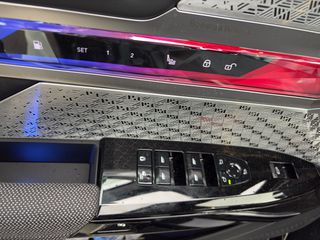 Bmw M760 2024-thumb-18