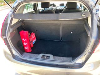 Ford Fiesta 2016 TITANIUM-thumb-13