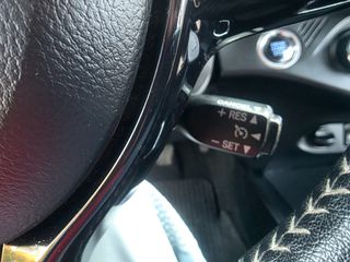 Toyota Yaris 2017 FULL EXTRA-thumb-19
