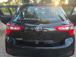 Toyota Yaris 2017 FULL EXTRA-thumb-24