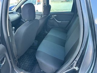 Dacia Duster 2016 Φ.ΙΧ!!! 4x4..-thumb-10