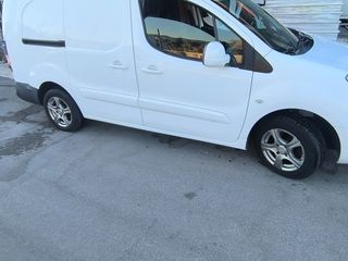 Citroen Berlingo 2019 1.6 HDI DIESEL-thumb-87