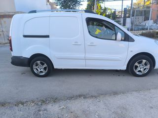 Citroen Berlingo 2019 1.6 HDI DIESEL-thumb-23