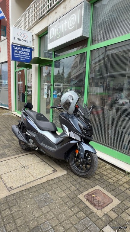 Sym Cruisym 300 2021