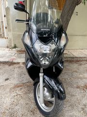 Honda FJS 600 Silver WING 2011