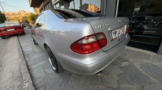 Mercedes-Benz CLK 200 2002 Kompressor Coupé Elegance-thumb-8