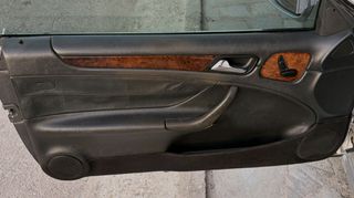 Mercedes-Benz CLK 200 2002 Kompressor Coupé Elegance-thumb-28