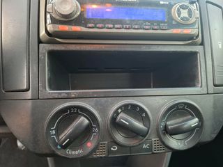 Volkswagen Polo 2002 POLO 1.2 ΚΥΒΙΚΑ  ΦΟΥΛ ΕΞΤΡΑ-thumb-8
