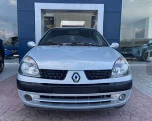 Renault Clio 2002