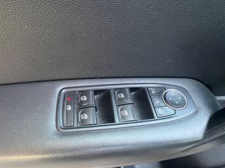 Renault Captur 2020 1.5 DCI 116 HP-thumb-14
