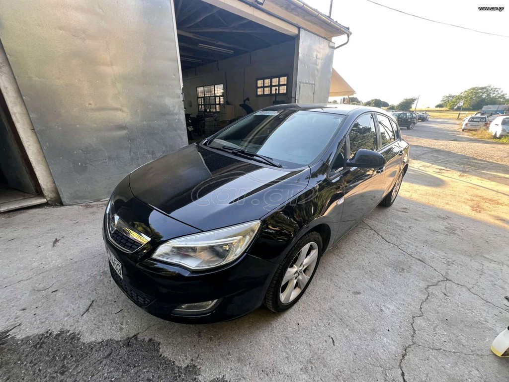 Opel Astra 2010