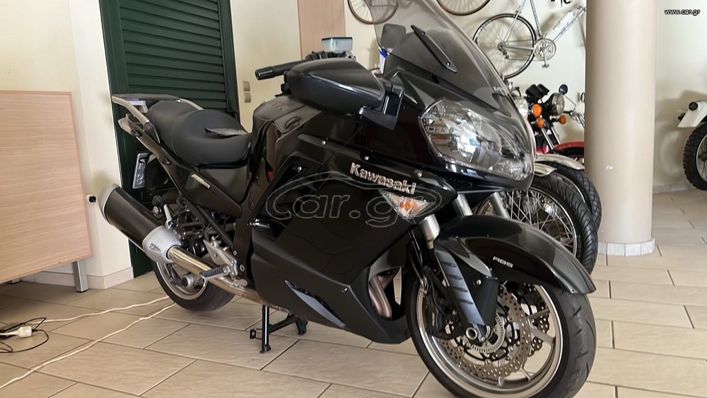 Kawasaki GTR 1400 2010