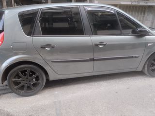 Renault Scenic 2004 1.4 16V-thumb-3