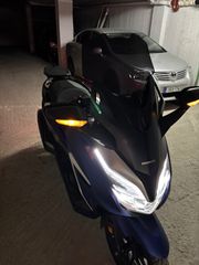Honda Forza 350 2022-thumb-15