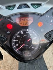 Honda SH 300i 2011-thumb-2