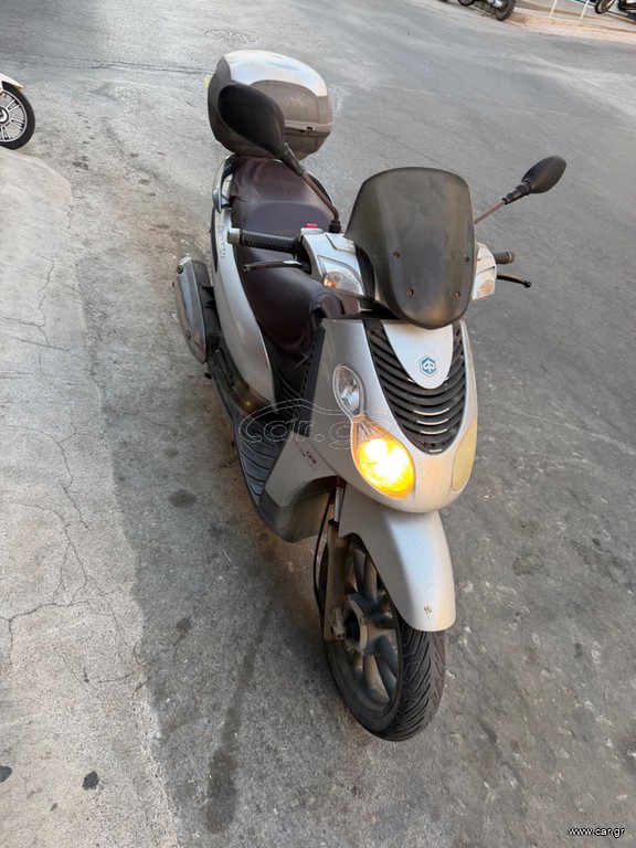 Piaggio Carnaby 125 2007