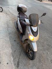 Piaggio Carnaby 125 2007