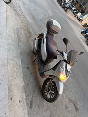 Piaggio Carnaby 125 2007-thumb-1