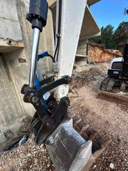 Εκσκαφέας Με Ερπύστριες Bobcat 2013 Ε 80-thumb-12
