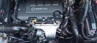 Opel Zafira Tourer 2014