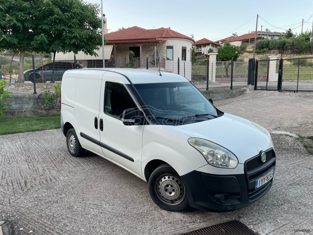 Fiat Doblo 2013 1.3 MTJ