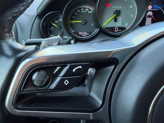 Porsche Cayenne 2016 S E-HYBRID-thumb-24