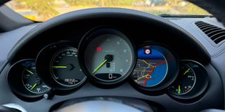 Porsche Cayenne 2016 S E-HYBRID-thumb-26