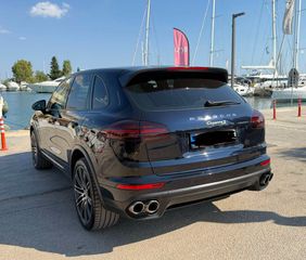 Porsche Cayenne 2016 S E-HYBRID-thumb-4