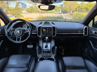 Porsche Cayenne 2016 S E-HYBRID-thumb-31