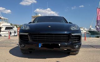 Porsche Cayenne 2016 S E-HYBRID-thumb-13