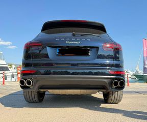 Porsche Cayenne 2016 S E-HYBRID-thumb-7