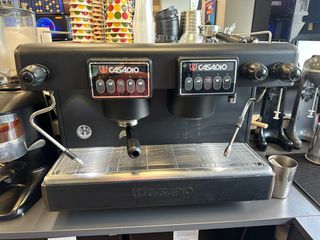 ΠΩΛΕΙΤΑΙ ΕΠΑΓΓΕΛΜΑΤΙΚΗ ΚΑΦΕΤΙΕΡΑ ESPRESSO 2 GROUP-thumb-1