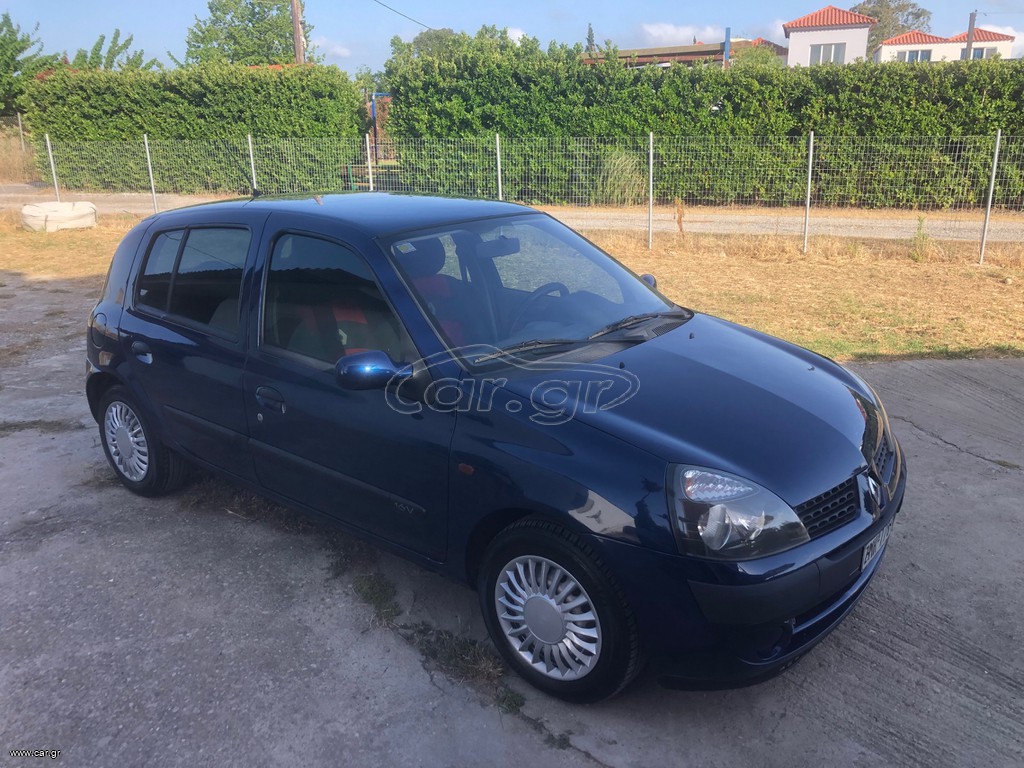Renault Clio 2003