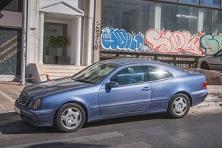 Mercedes-Benz CLK 230 2004-thumb-7